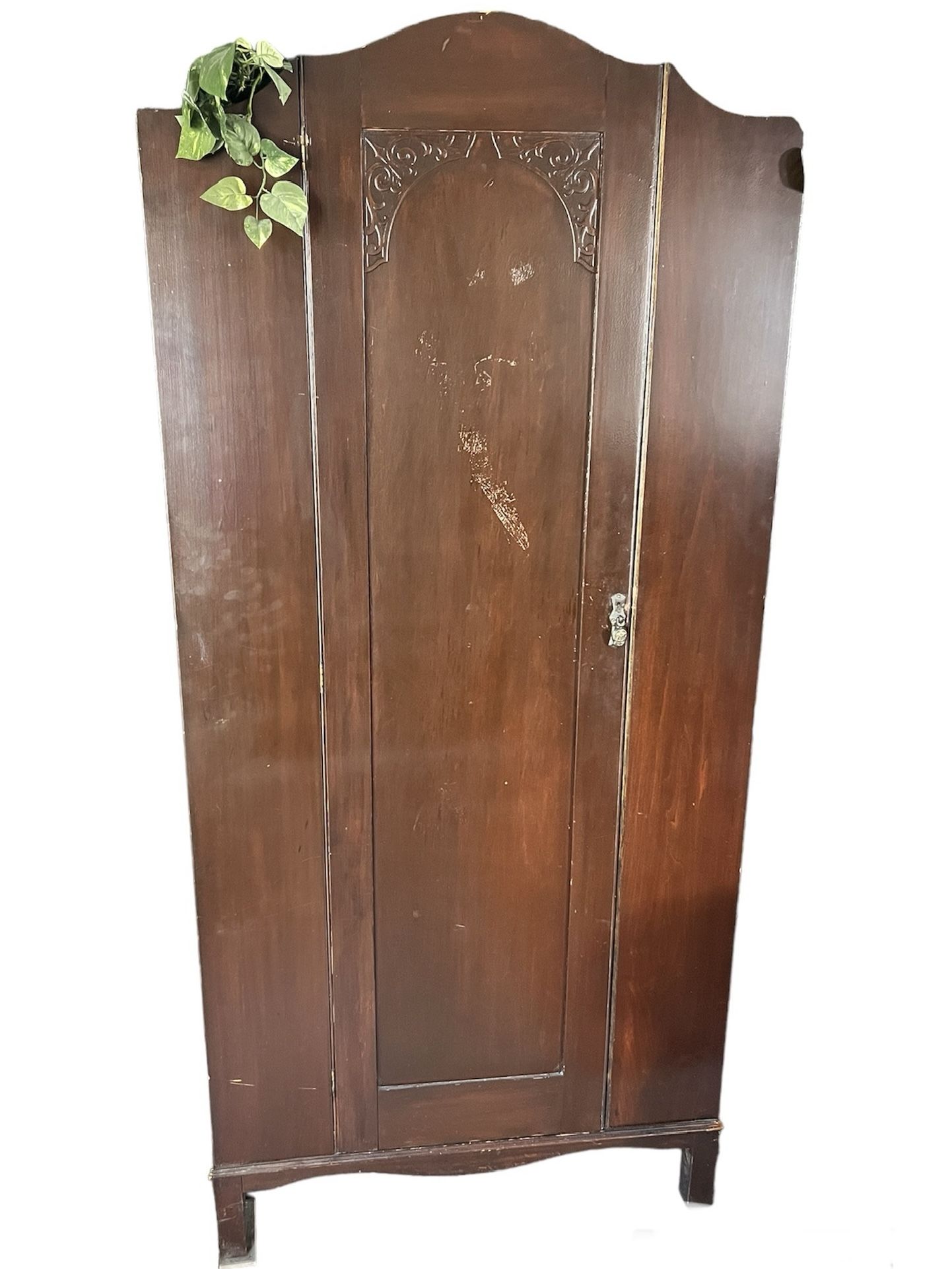 Sturdy yet Lightweight Antique / Vintage Armoire 