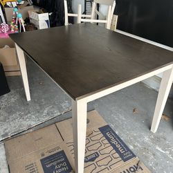 Kitchen Table 48”x36”