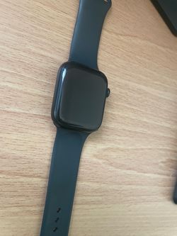 Apple Watch Series 8