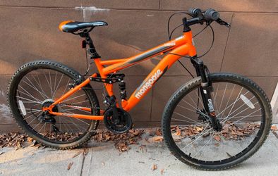 Mongoose Ledge 2.2 26” Full Suspension Mountain Bike