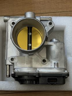 Throttle Body L3R413640 67-4200 Replacement for Mazda 3 5 6 2006-2013 2.0L