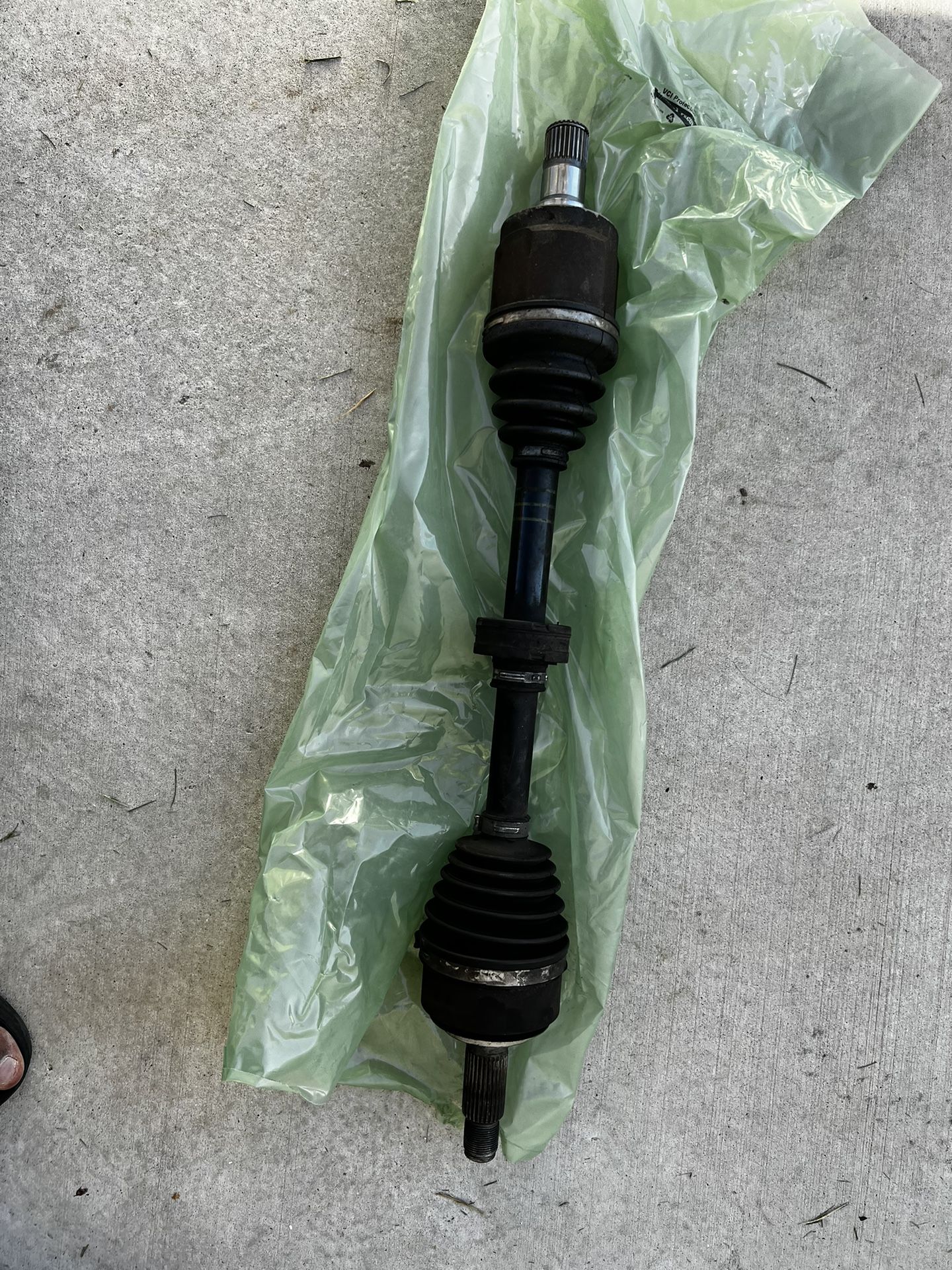 07-08 Acura TL type s Driver Side OEM Acura Axle