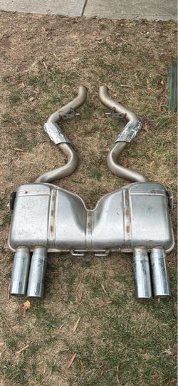 OEM BMW E90/E92/E93 M3 Rear Exhaust Muffler – Quad Tip (2008–2013)