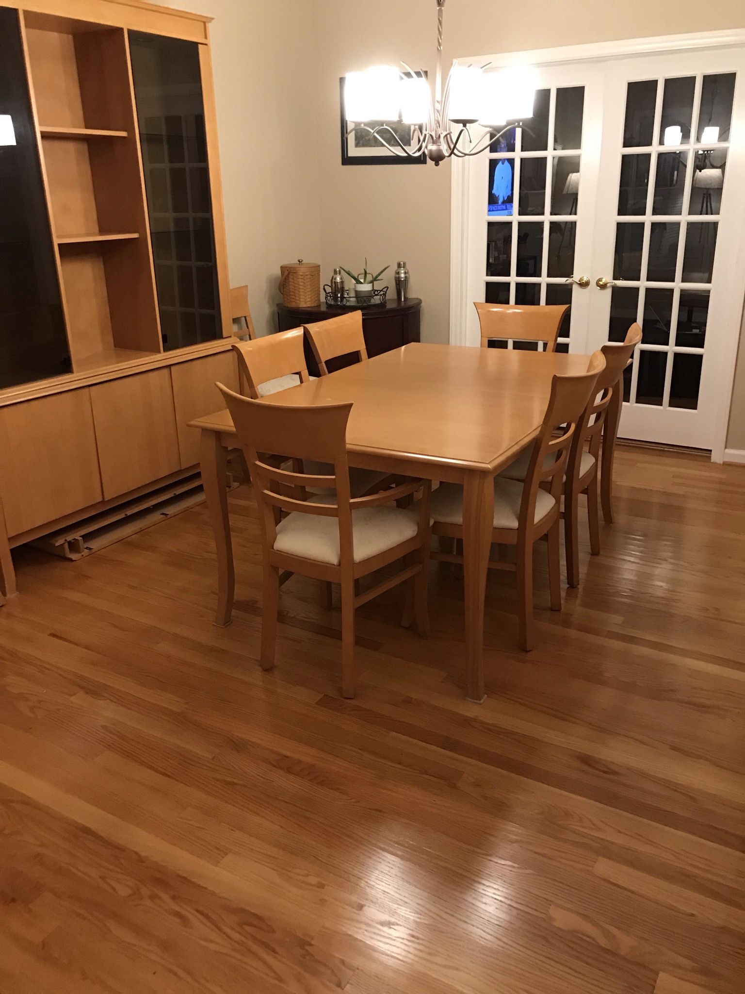 Dining Set with Sideboard & Hutch