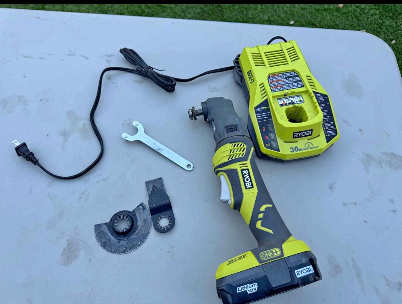 RYOBI ONE+ 18V Cordless Oscillating Multi Tool