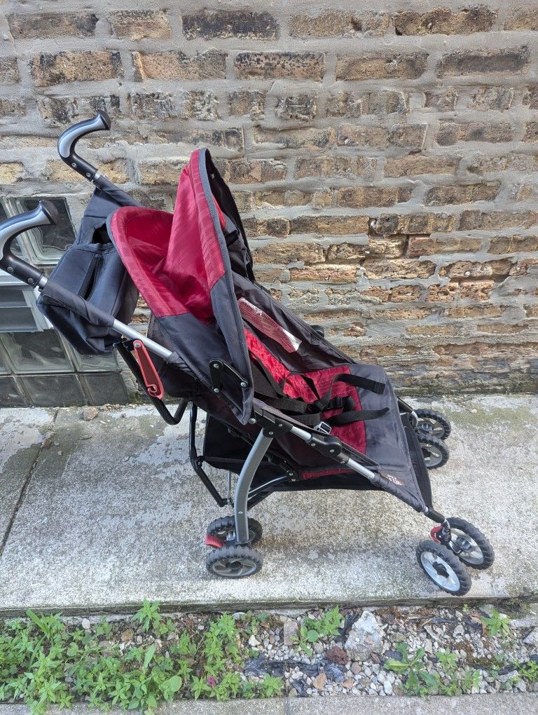 The First Years Ignite Stroller