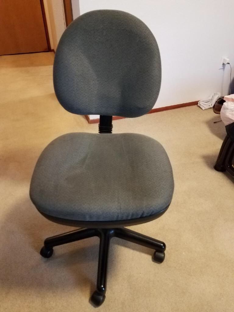 computer chair 