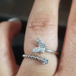 BUTTERFLY ring