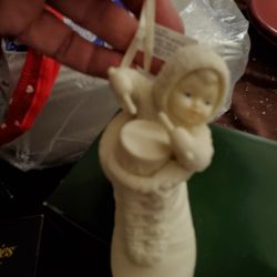 Snowbabies A DRUM TO THE RESCUE ORNAMENT