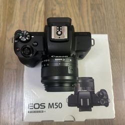 Canon M50 