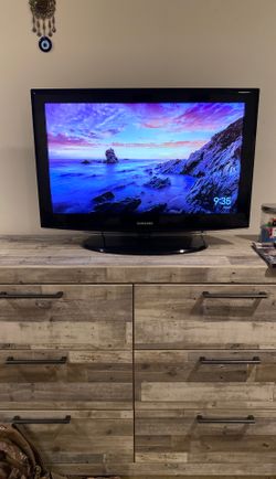27” Samsung TV