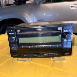4th Gen 4 Runner OEM RADIO