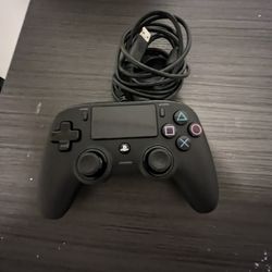 Nacon PS4/PS5 Controller 