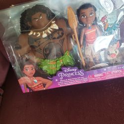 New Disney Princess Moana and Maui Petite