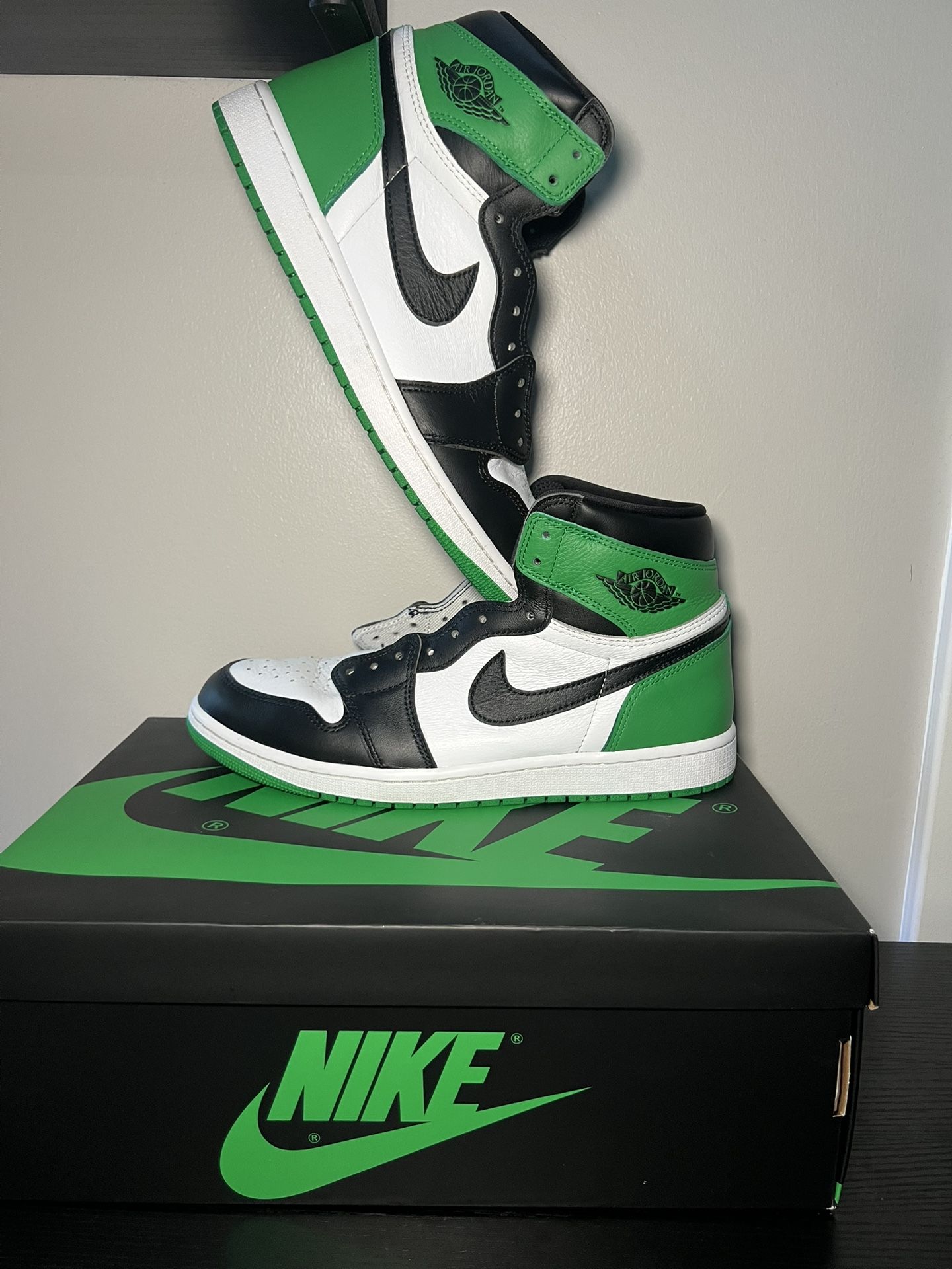 Jordan 1 Retro High OG ‘Lucky Green