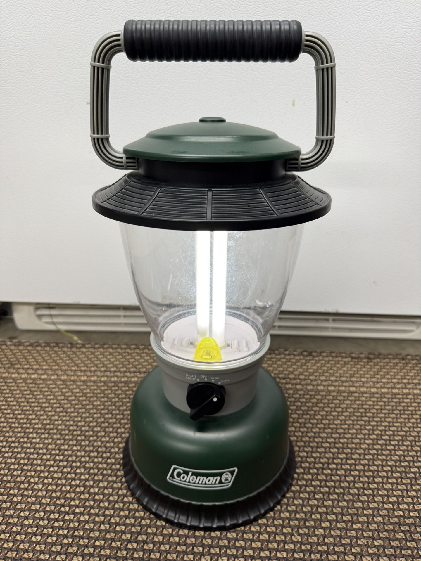 Coleman Green Lantern - Battery Operated