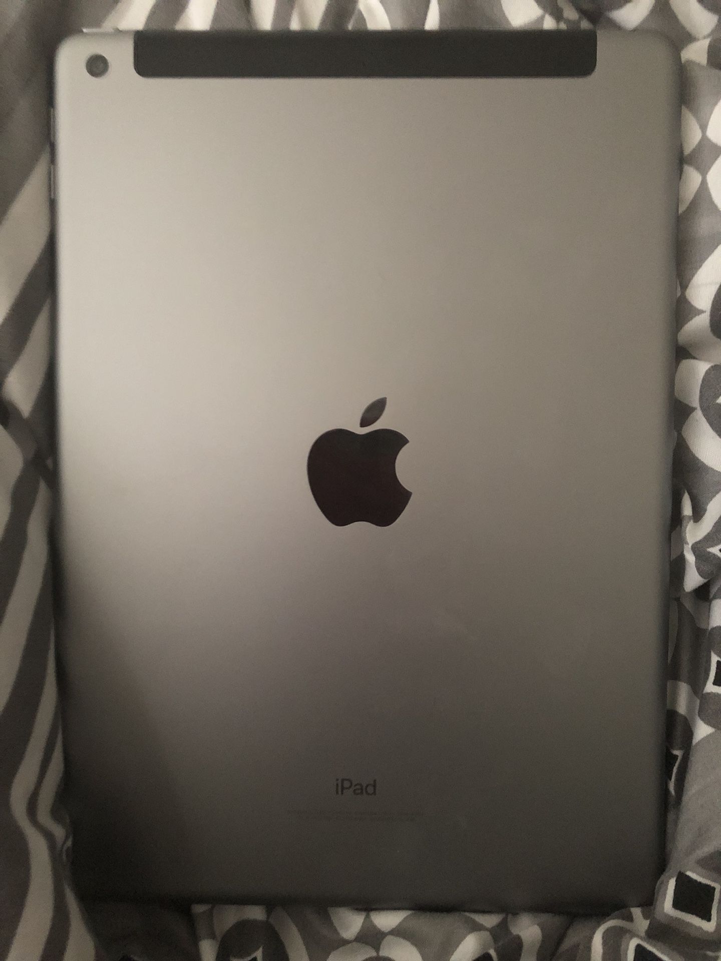 6 series iPad Air great condition never used