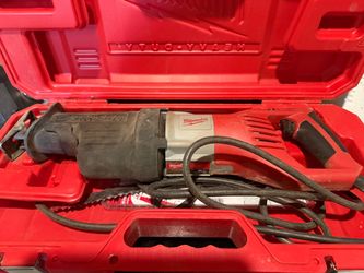 Milwaukee Corded Reciprocating Saw with Case