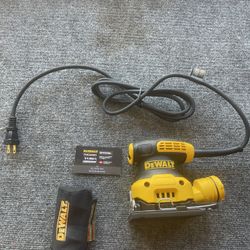 Dewalt Electric Sander