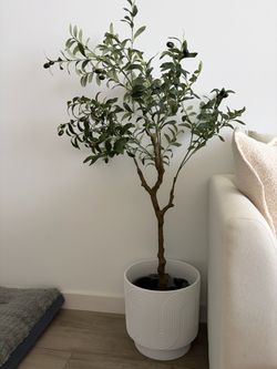 Artificial Decor Olive Tree
