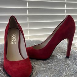 Michael Kors Red suede pumps size 7.5 leather sole