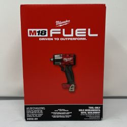 Milwaukee M18 FUEL GEN-2 18V Lithium-lon Brushless Cordless Mid Torque 1/2 in. Impact Wrench F Ring