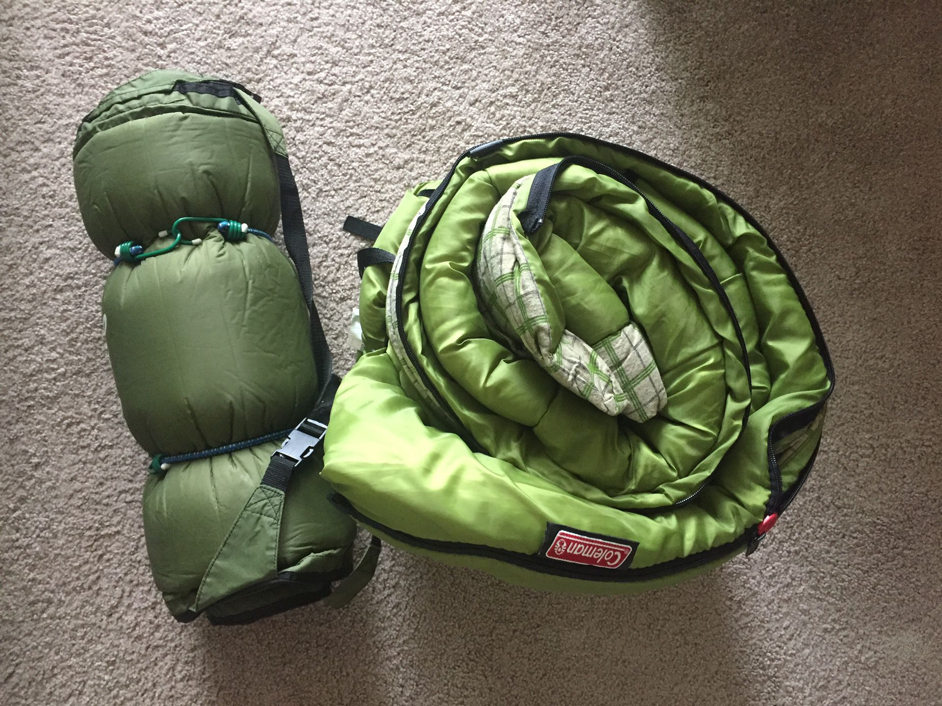 Coleman sleeping bag, Slumberjack self-inflating air mat