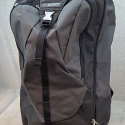 REI Rolling Backpack Duffle – Travel Bag w/ Wheels – Great Condition