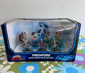 2007 Horror Clix Alien Vs. Predator Seven Figure Collector 's Set Unopened New in box