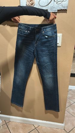 28/32 Aeropostale