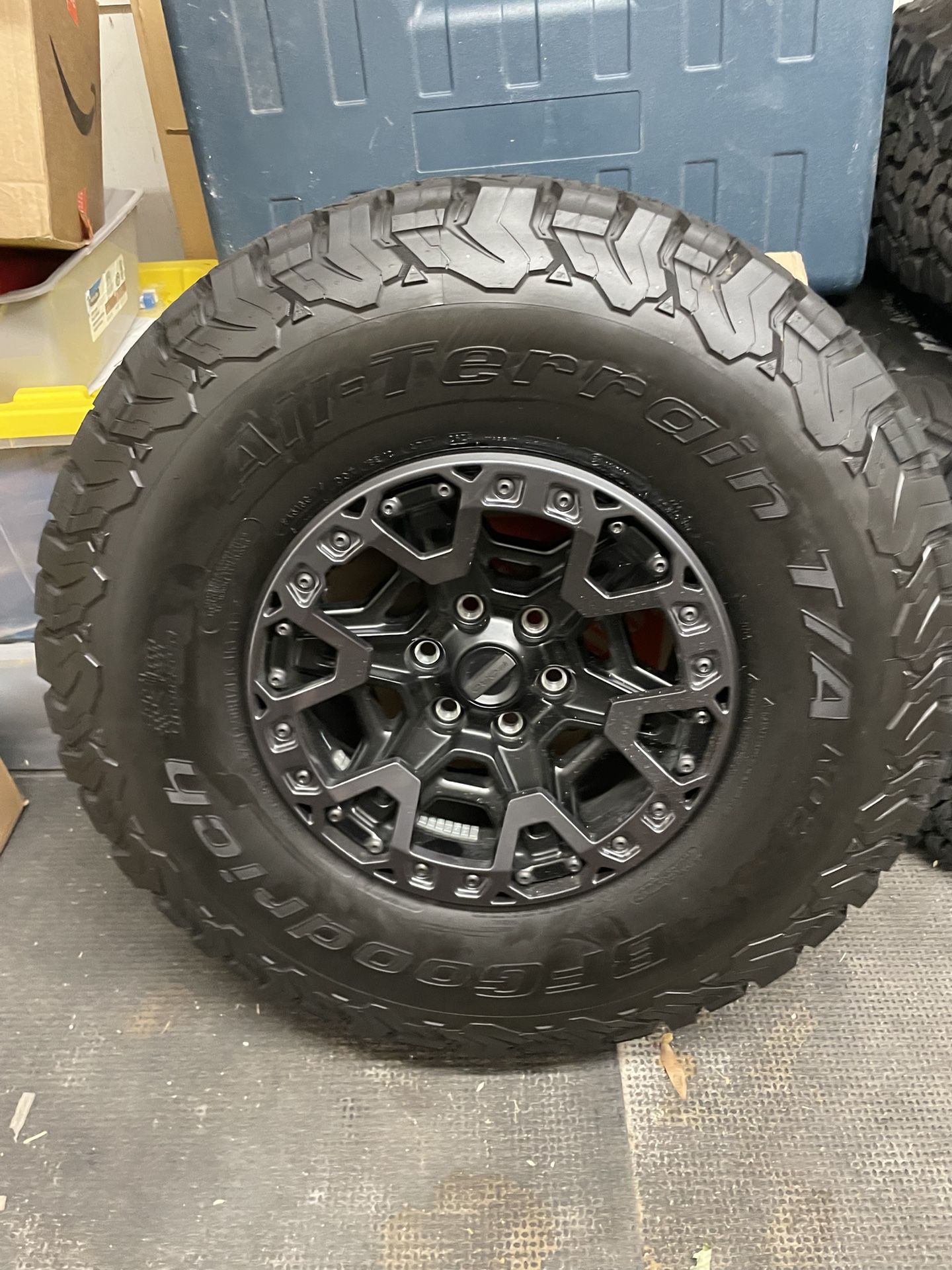 2024 Ford Raptor R Wheels And Tires