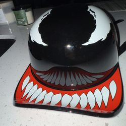 Venom- Baseball Style Cap Helmet