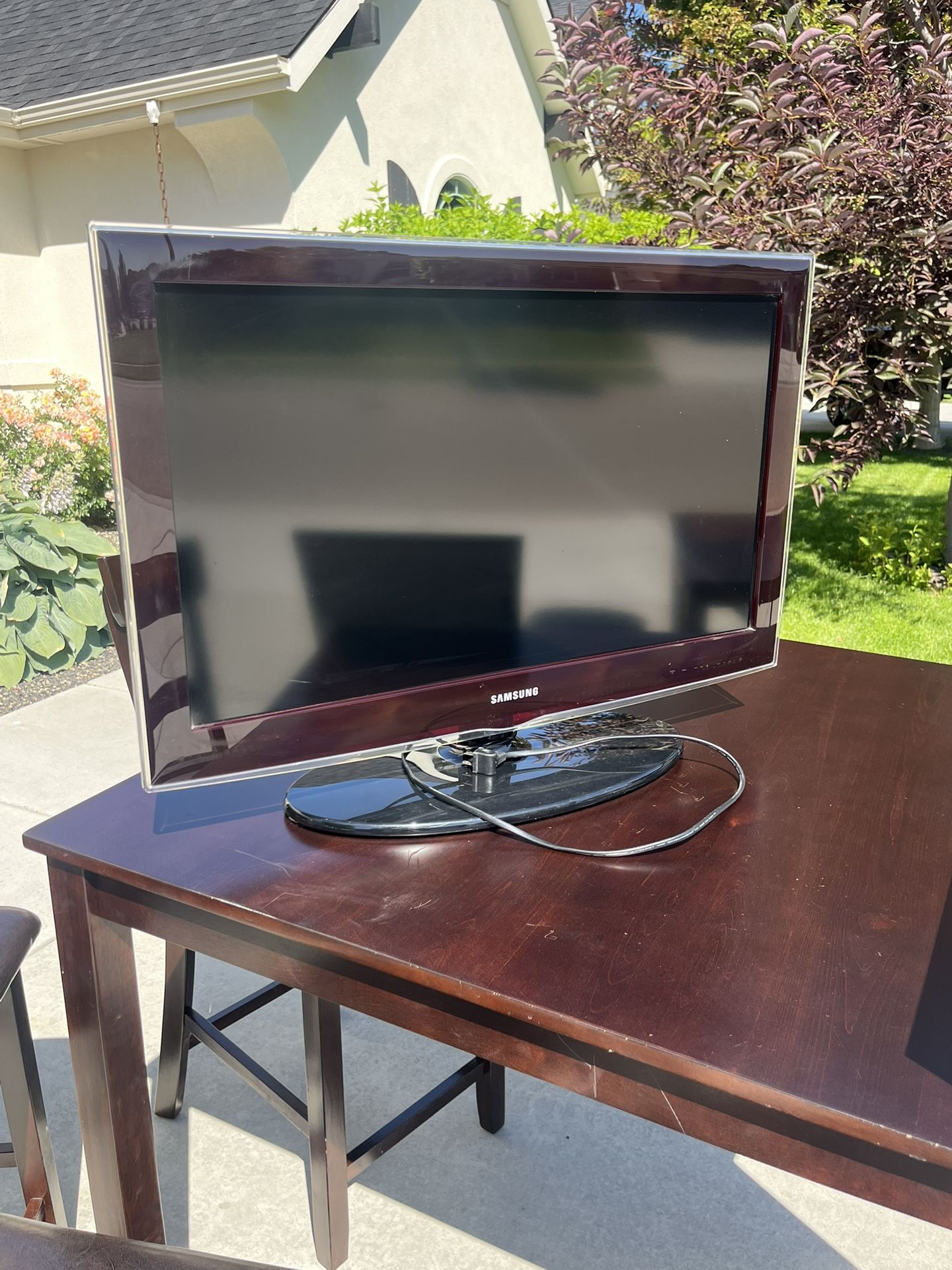 32 Inch Tv