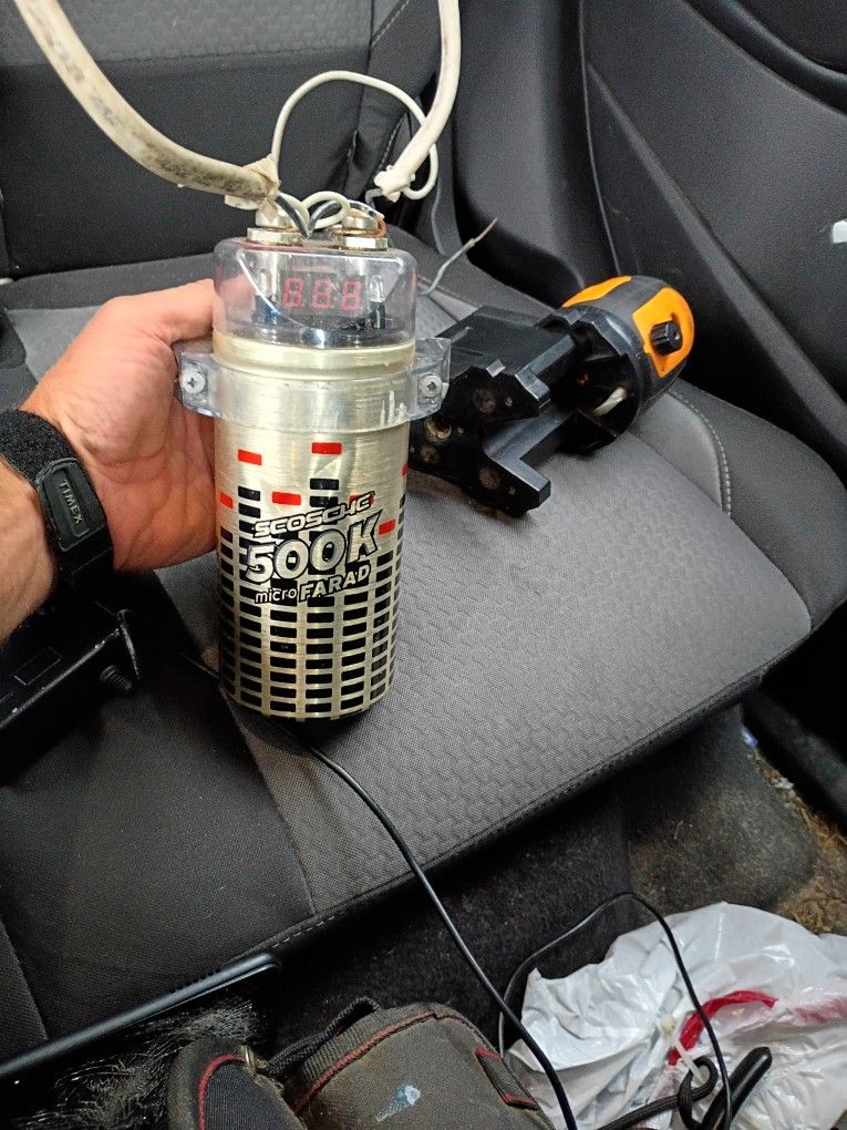 Scosch 500 mF Capacitor