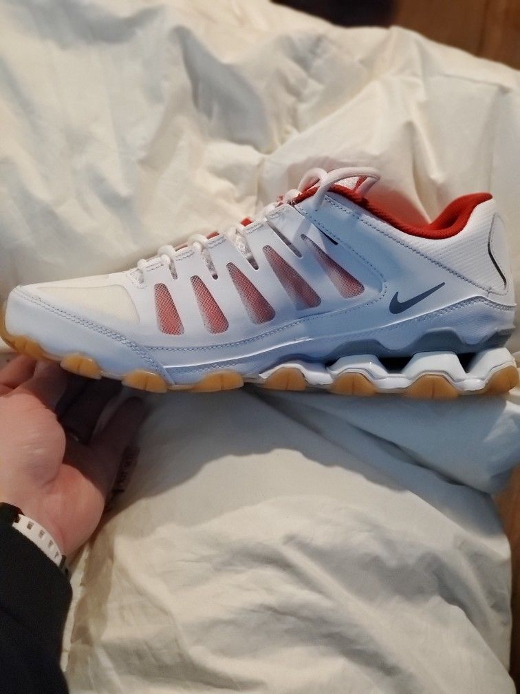 Nike 