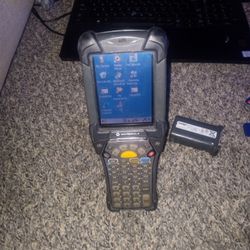 Motorola MC9090-G Handheld Scanner
