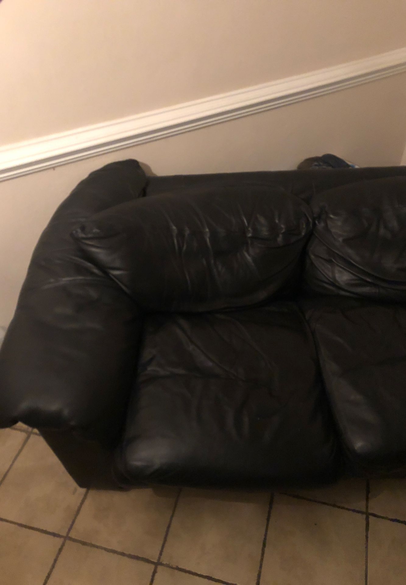 Genuine Black leather couch no cracks