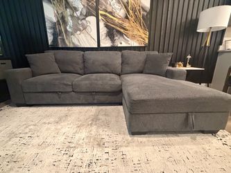 Grey Sectional w/ Pull-out Extension