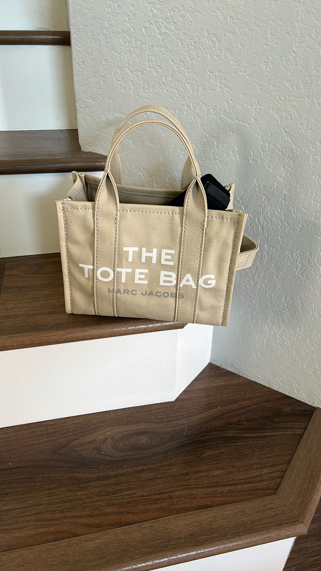 Marc Jacobs Small Tote Bag/purse