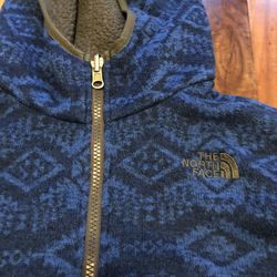 North Face Fleece Jacket For Spring Size  L Youth . Excellent Condition 