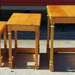 Oak Wood Nesting Tables