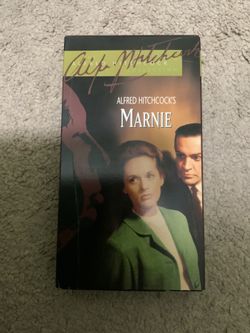 Marnie – Hitchcock Collection VHS – Psychological Thriller Classic