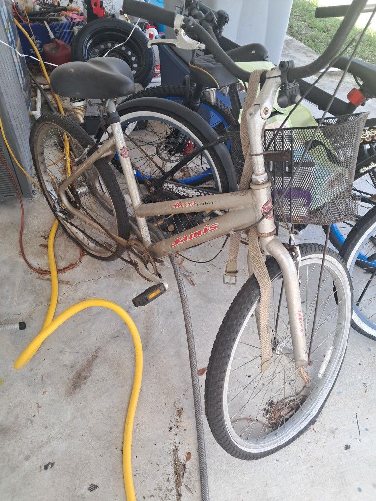 2 Bicycles
