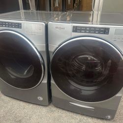 Whirlpool Washer & Dryer Set