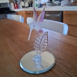 1999 Glass Baron Frosted Pink Hummingbird Mirrored Base