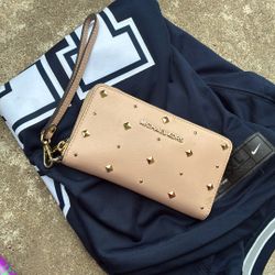 Michael Kors wallet
