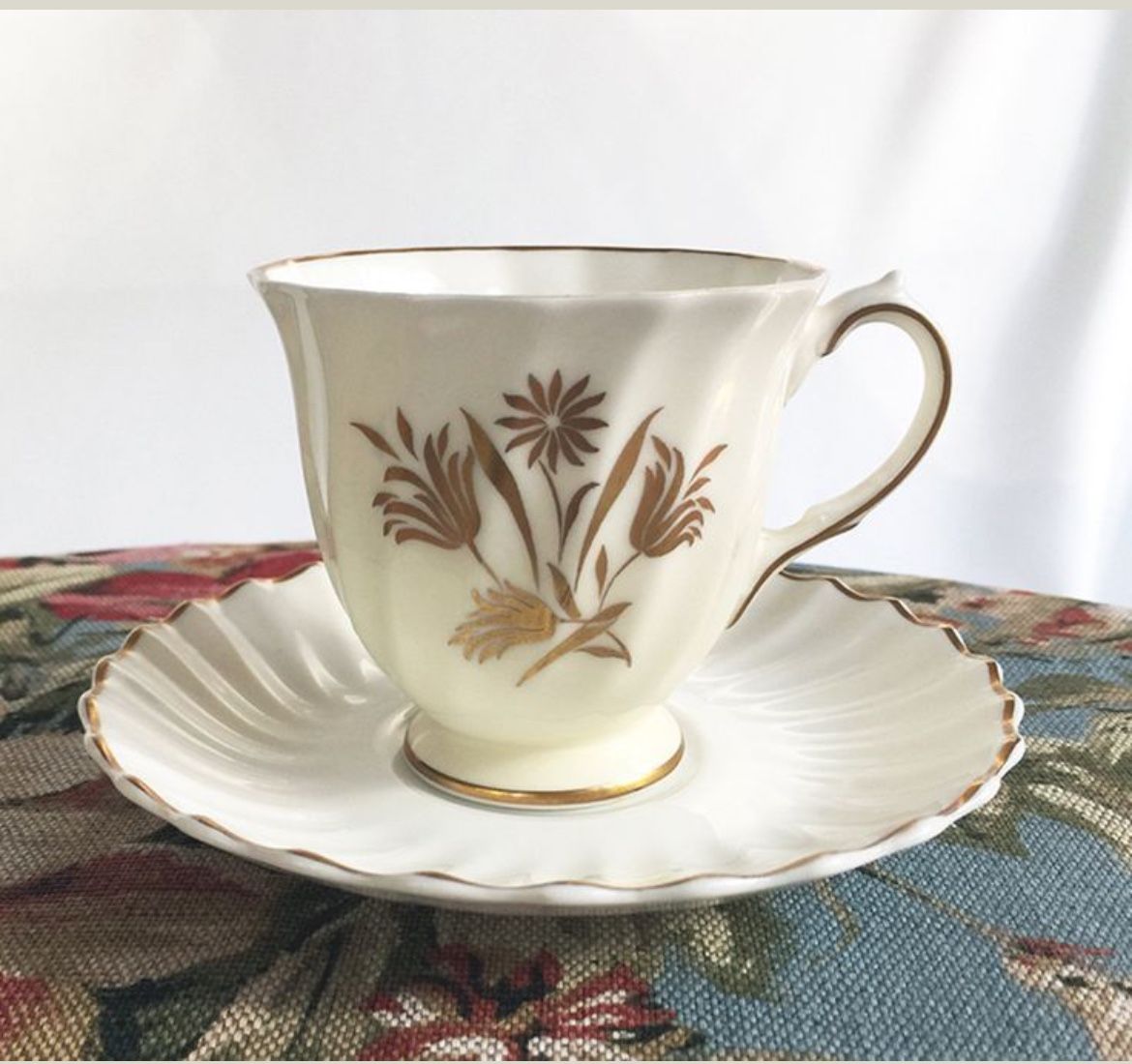 Vintage Footed Demitasse Cup and Saucer H4800 Royal Doulton