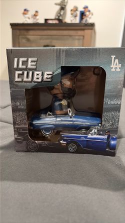 Ice cube 2026 bobblehead