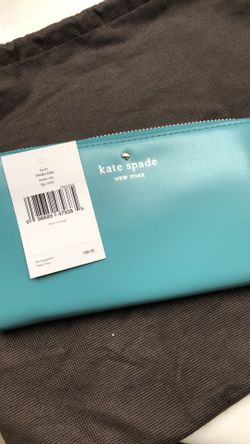 Kate Spade Zipper wallet mint green