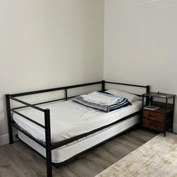 Daybed with trundle frame black metal